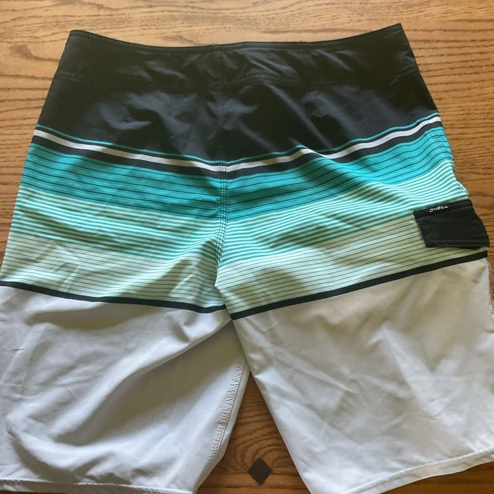 O'Neill Men's Aqua and Black Striped Board Shorts size 32 waist